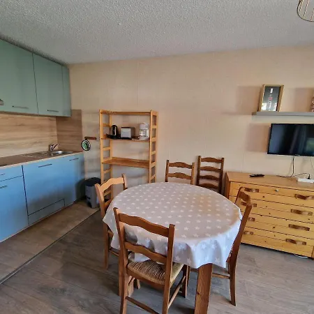 Apartment 4 Pers, Pied Des Pistes, Vue Montagne - Fr-1-516-58