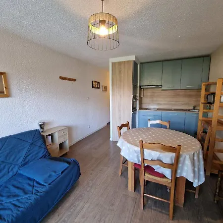 4 Pers, Pied Des Pistes, Vue Montagne - Fr-1-516-58 Apartment *
