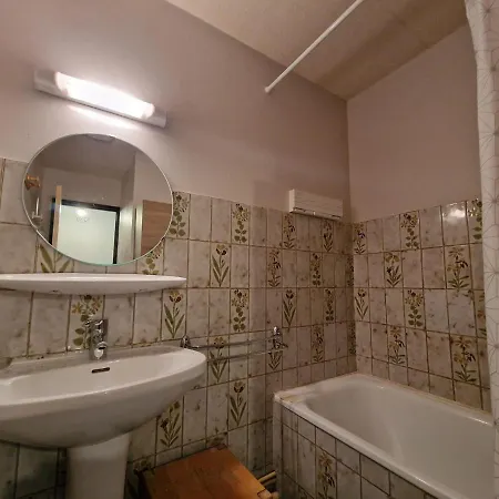 4 Pers, Pied Des Pistes, Vue Montagne - Fr-1-516-58 Apartment *